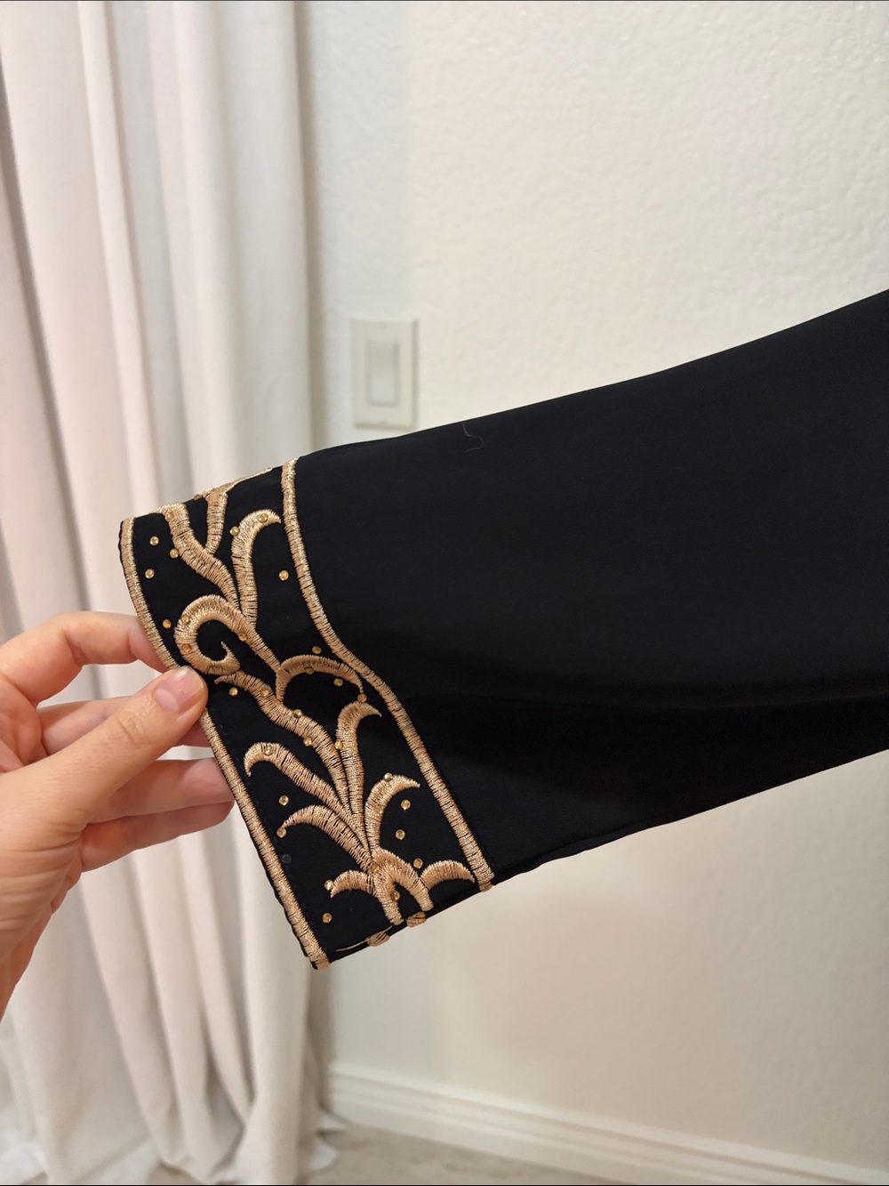 Formal Black and Gold Embroidered Long Dress / Abaya - Picture 6 of 8